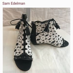 SAM EDELMAN SPIKE GLADIATOR SANDALS